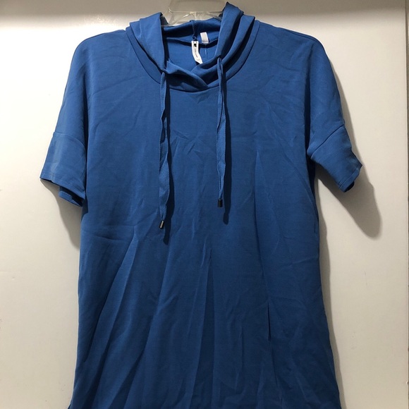 Cable & Gauge Dresses & Skirts - Cable & Gauge Dress Women Large Blue Blend Round Neck Hooded Short Sleeve Beach